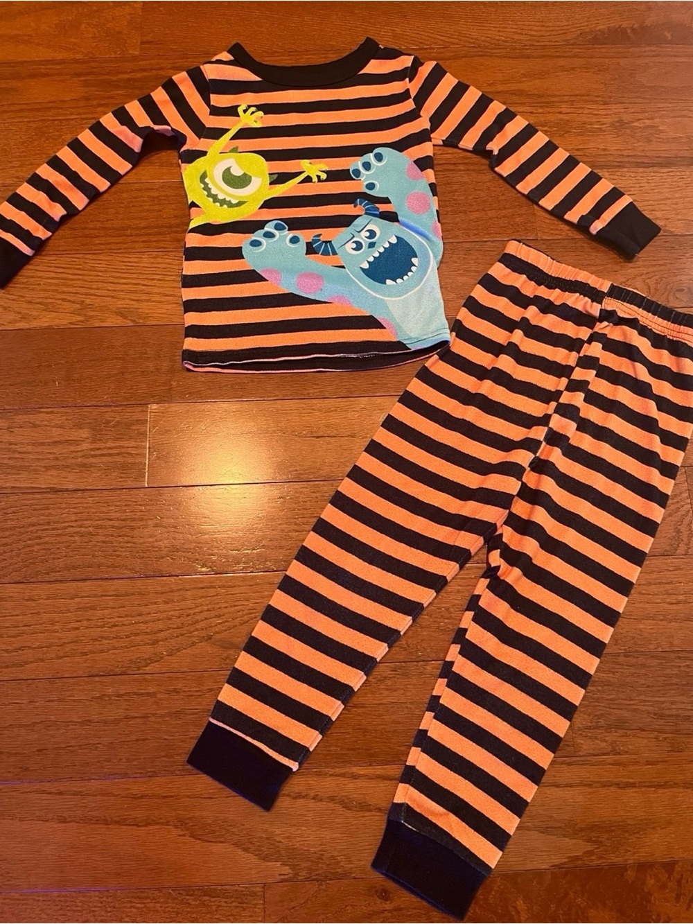 Girls 5T Monsters Inc Halloween Pajamas